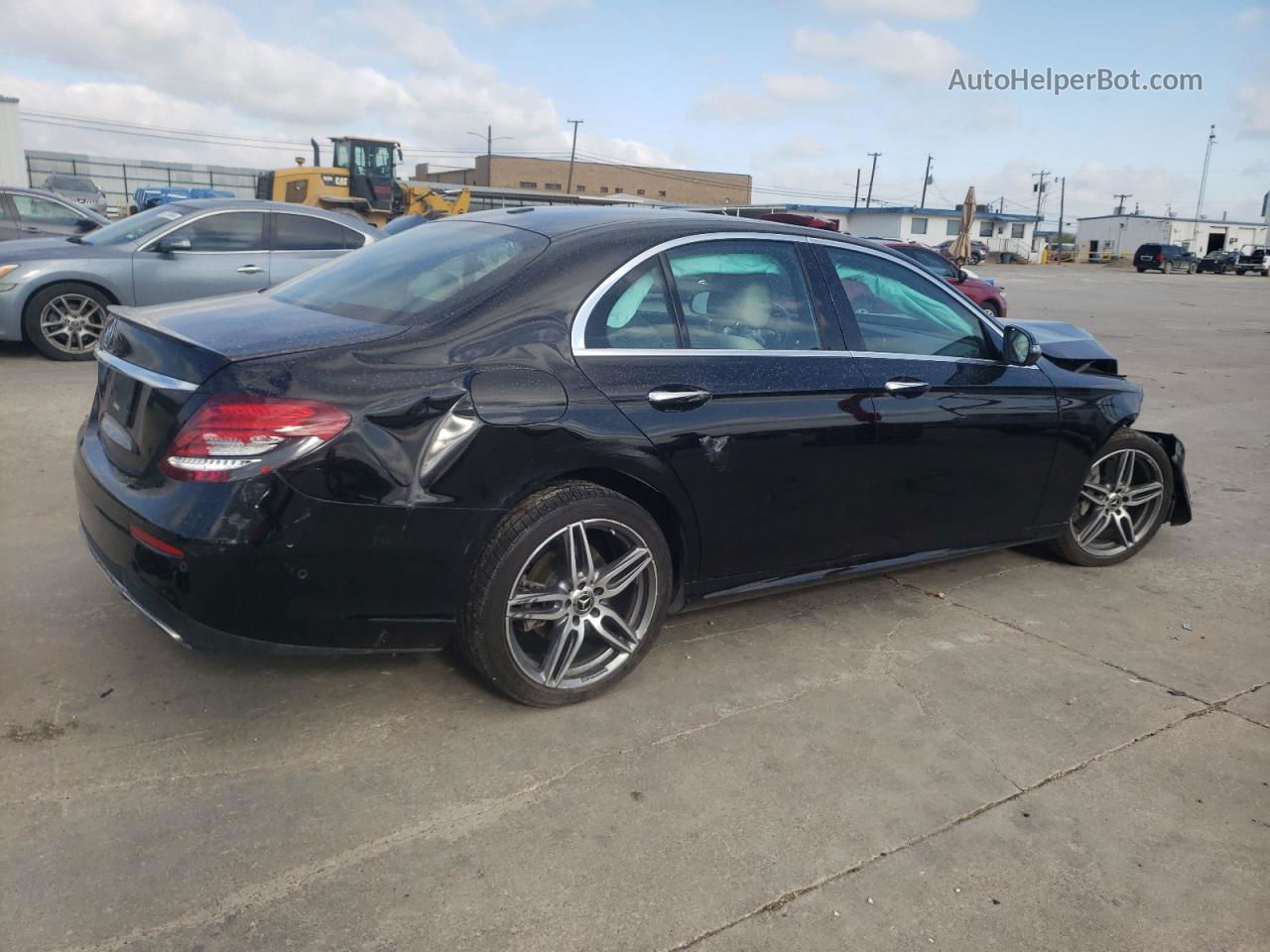 2019 Mercedes-benz E 300 Черный vin: WDDZF4JB8KA637203