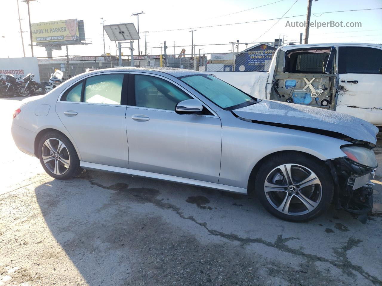 2019 Mercedes-benz E 300 White vin: WDDZF4JB9KA633659