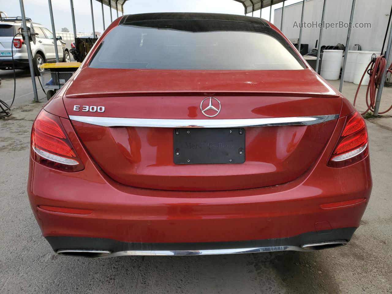 2019 Mercedes-benz E 300 Red vin: WDDZF4JBXKA504930