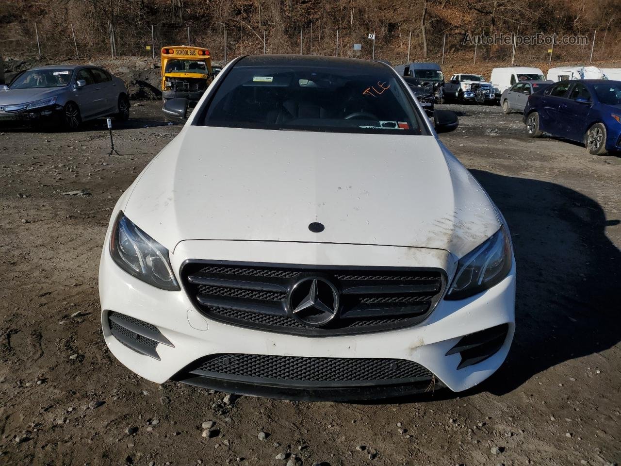 2019 Mercedes-benz E 300 4matic Белый vin: WDDZF4KB0KA550653
