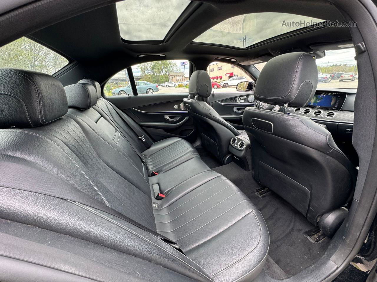 2019 Mercedes-benz E 300 4matic Black vin: WDDZF4KB0KA632303