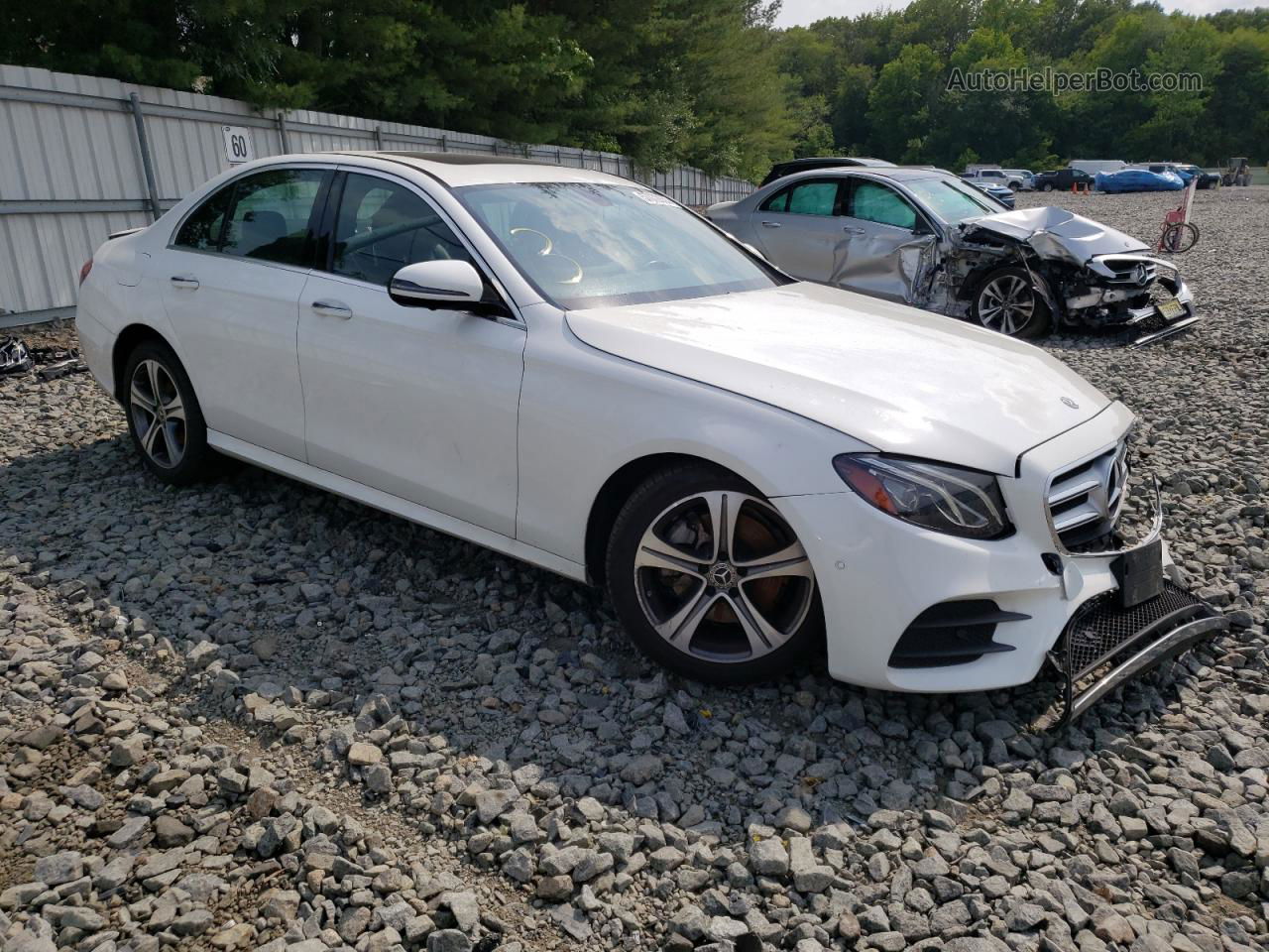 2019 Mercedes-benz E 300 4matic White vin: WDDZF4KB1KA577148