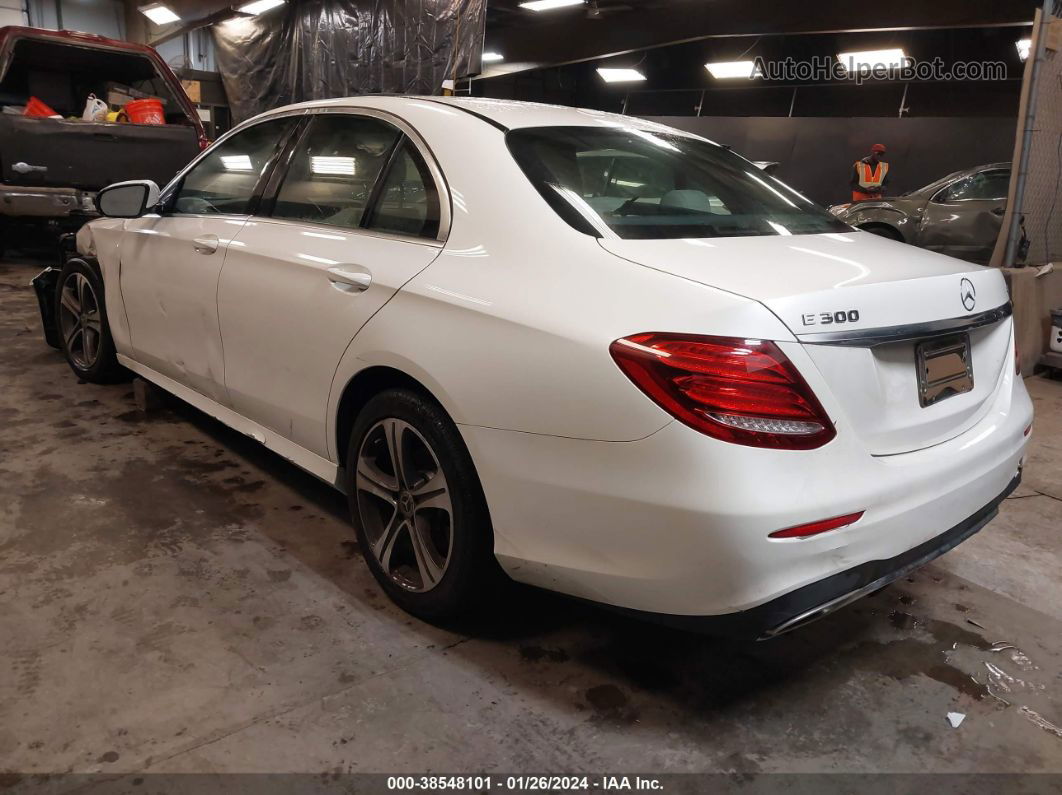 2019 Mercedes-benz E 300 4matic Белый vin: WDDZF4KB4KA577287