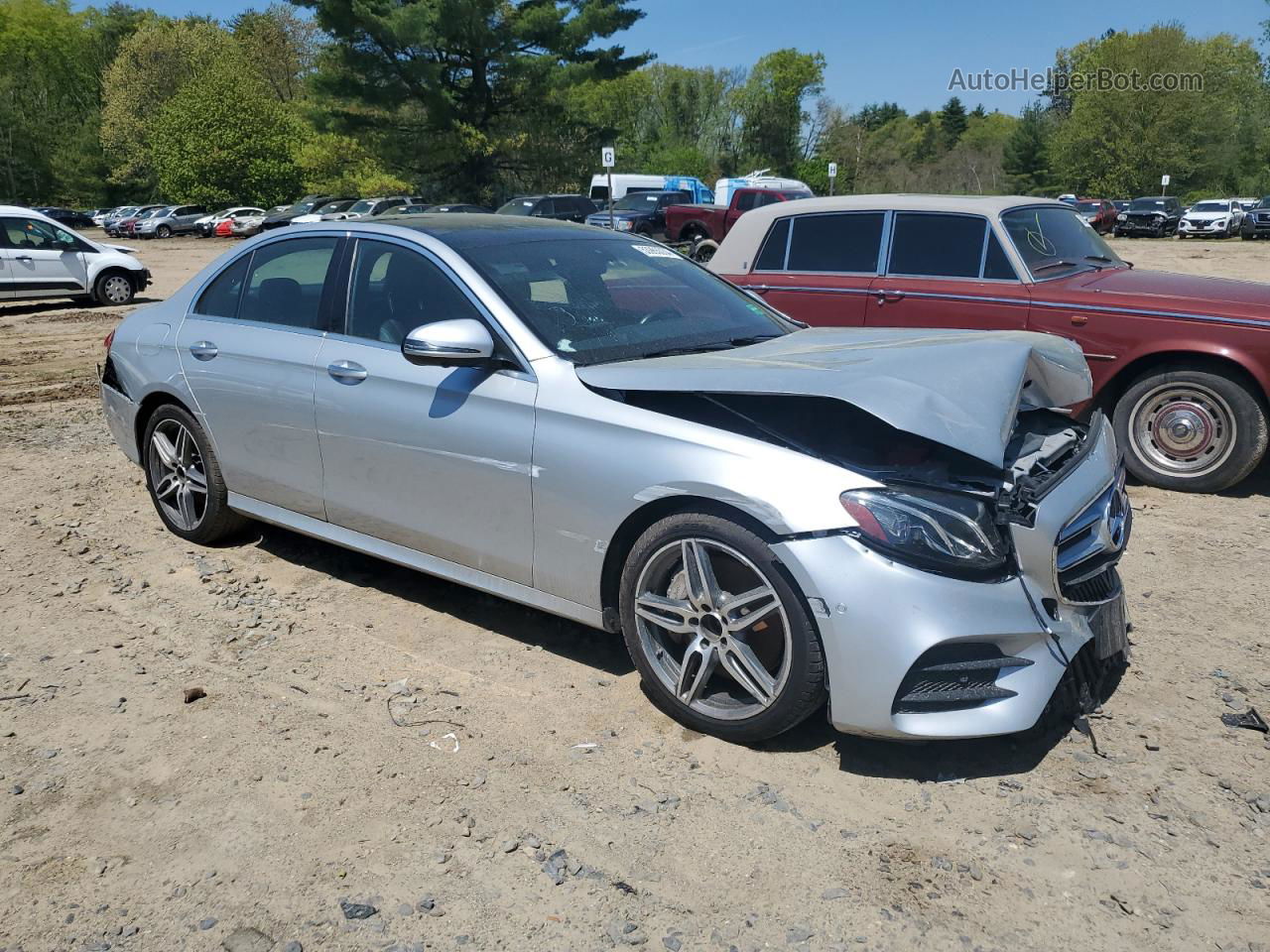 2019 Mercedes-benz E 300 4matic Серебряный vin: WDDZF4KB5KA612192