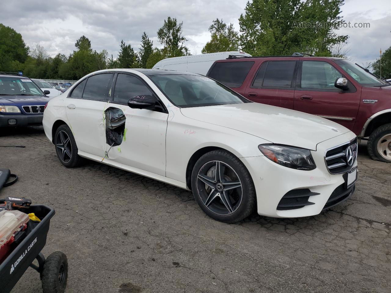 2019 Mercedes-benz E 300 4matic White vin: WDDZF4KB6KA662227