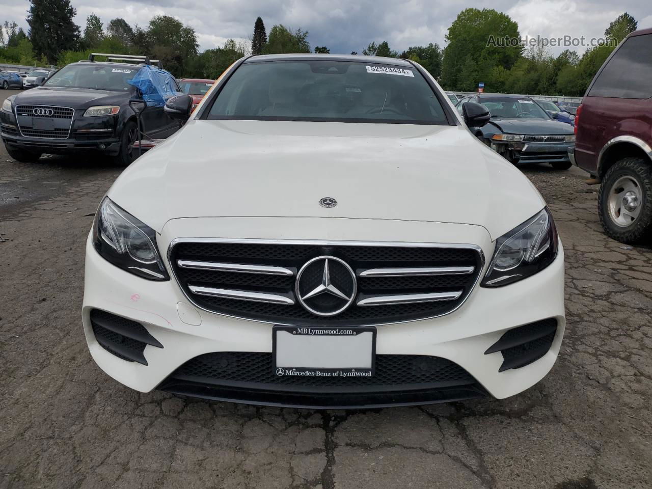 2019 Mercedes-benz E 300 4matic White vin: WDDZF4KB6KA662227