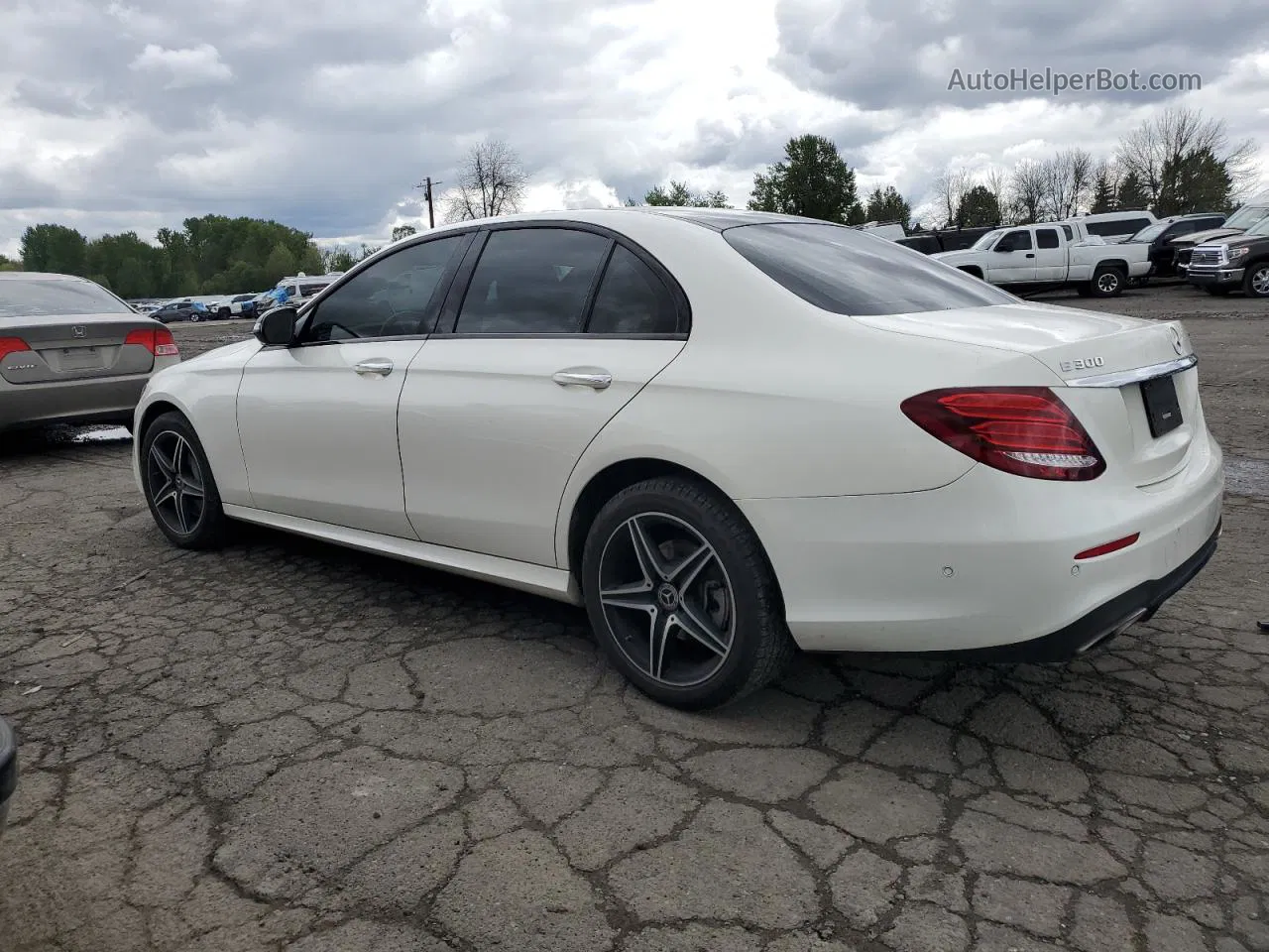 2019 Mercedes-benz E 300 4matic White vin: WDDZF4KB6KA662227