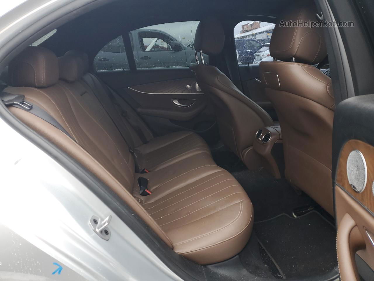 2019 Mercedes-benz E 300 4matic Серебряный vin: WDDZF4KB7KA551752