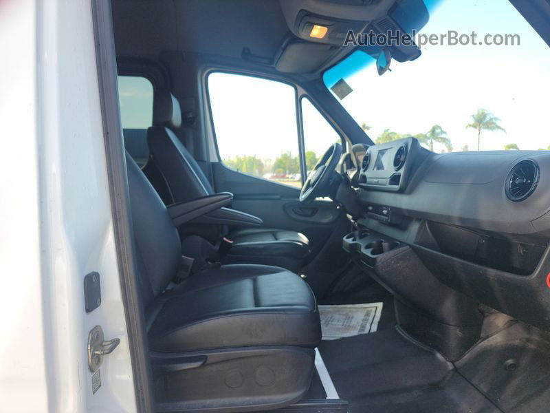 2019 Mercedes-benz Sprinter 2500 High Roof V6 vin: WDZPF1CD9KP066395