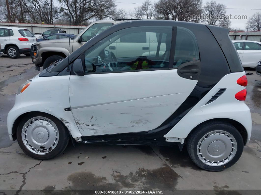 2014 Smart Fortwo Passion/pure Белый vin: WMEEJ3BA0EK742888