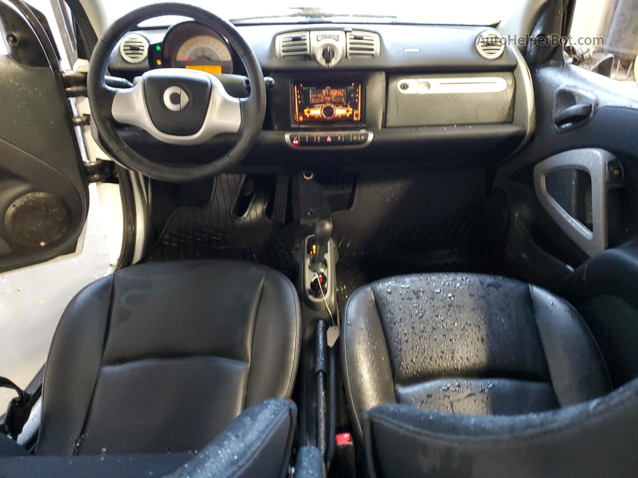 2014 Smart Fortwo Pure Белый vin: WMEEJ3BA2EK748241