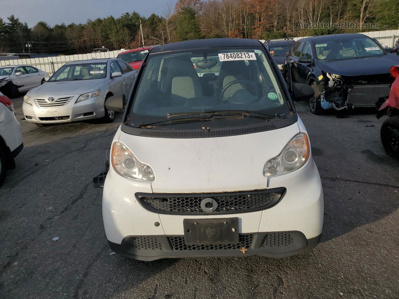 2014 Smart Fortwo Pure White vin: WMEEJ3BA2EK772264