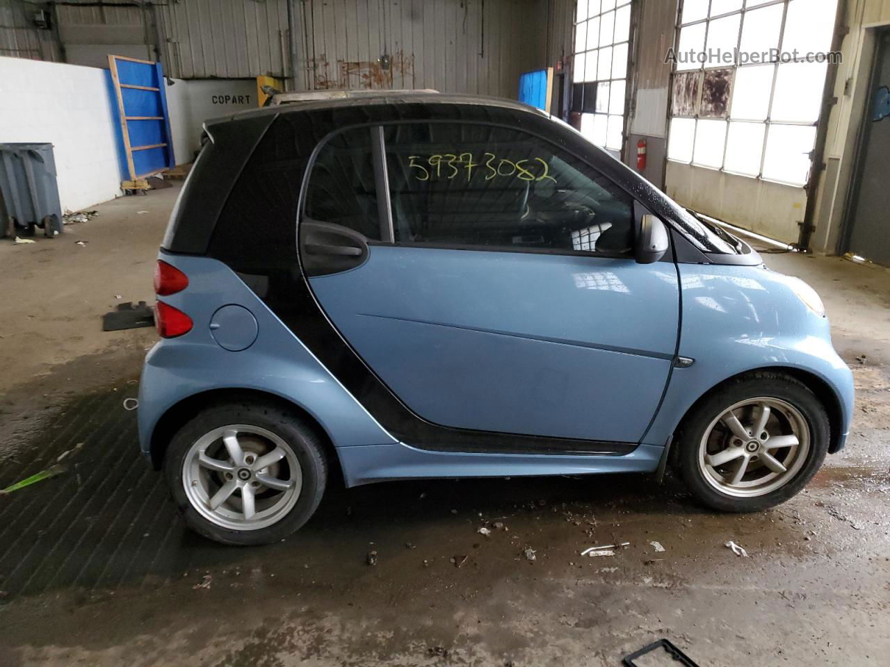 2014 Smart Fortwo Pure Blue vin: WMEEJ3BA2EK775214