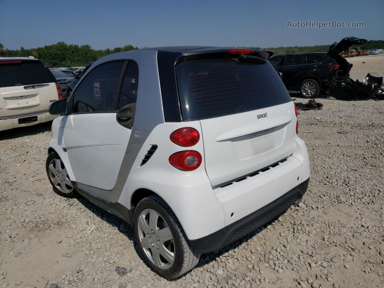 2014 Smart Fortwo Pure White vin: WMEEJ3BA6EK783655