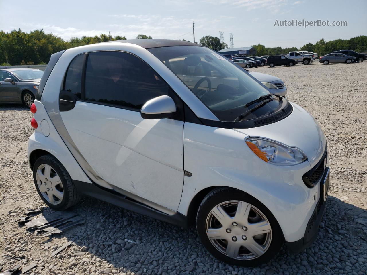 2014 Smart Fortwo Pure White vin: WMEEJ3BA6EK783655