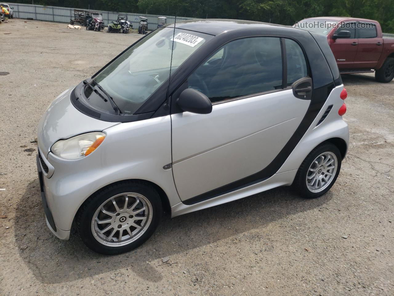 2014 Smart Fortwo Pure Silver vin: WMEEJ3BA9EK746633