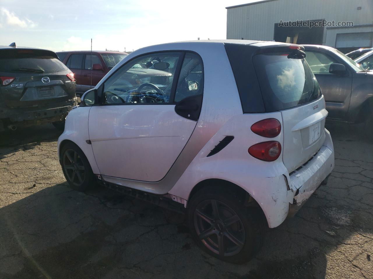 2014 Smart Fortwo Pure White vin: WMEEJ3BAXEK778796