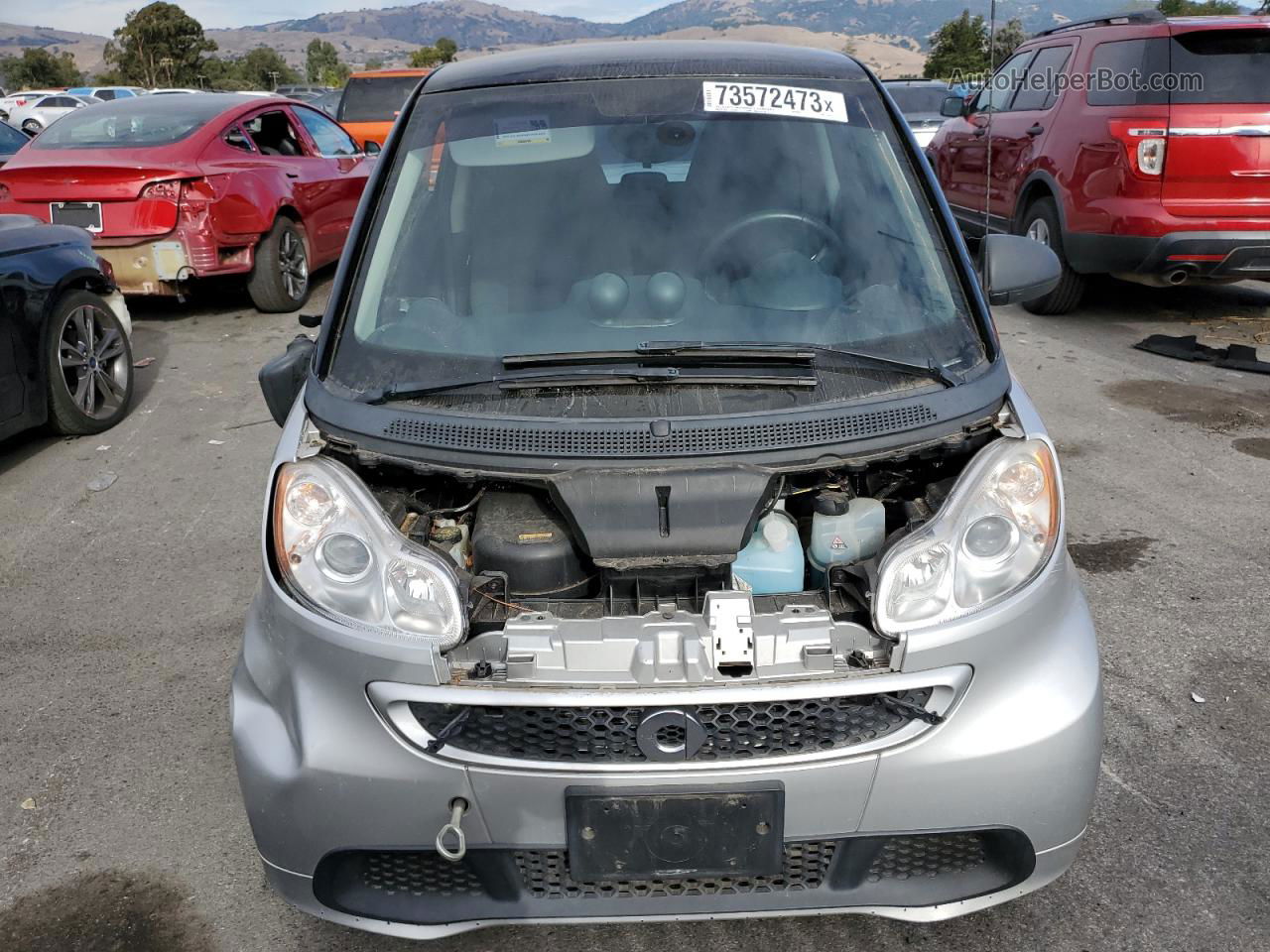 2014 Smart Fortwo  Silver vin: WMEEJ9AA6EK775415