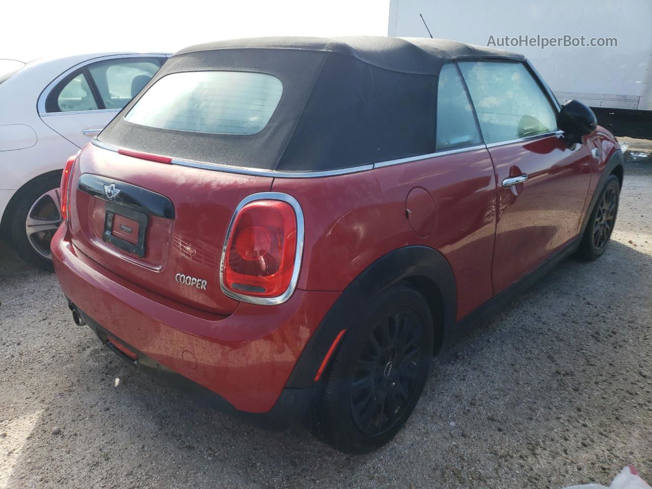 2018 Mini Cooper  Red vin: WMWWG5C57J3D00886