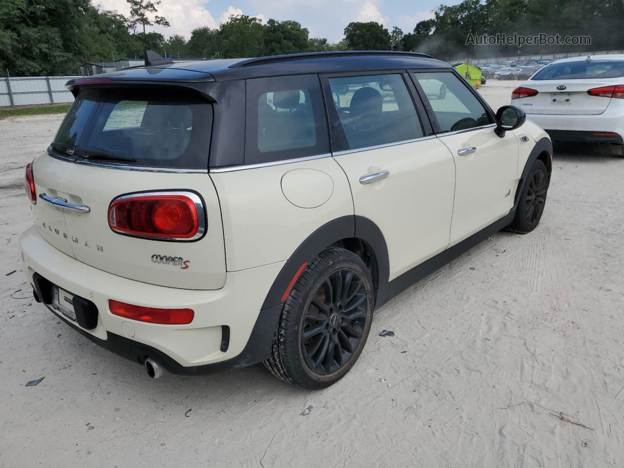 2018 Mini Cooper S Clubman All4 Белый vin: WMWLU5C52J2G02703