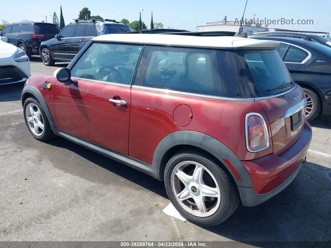 2007 Mini Cooper   Red vin: WMWMF33507TT57578