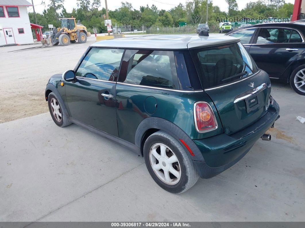 2007 Mini Cooper   Зеленый vin: WMWMF33517TT51322