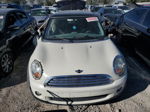 2007 Mini Cooper  White vin: WMWMF33517TU61397