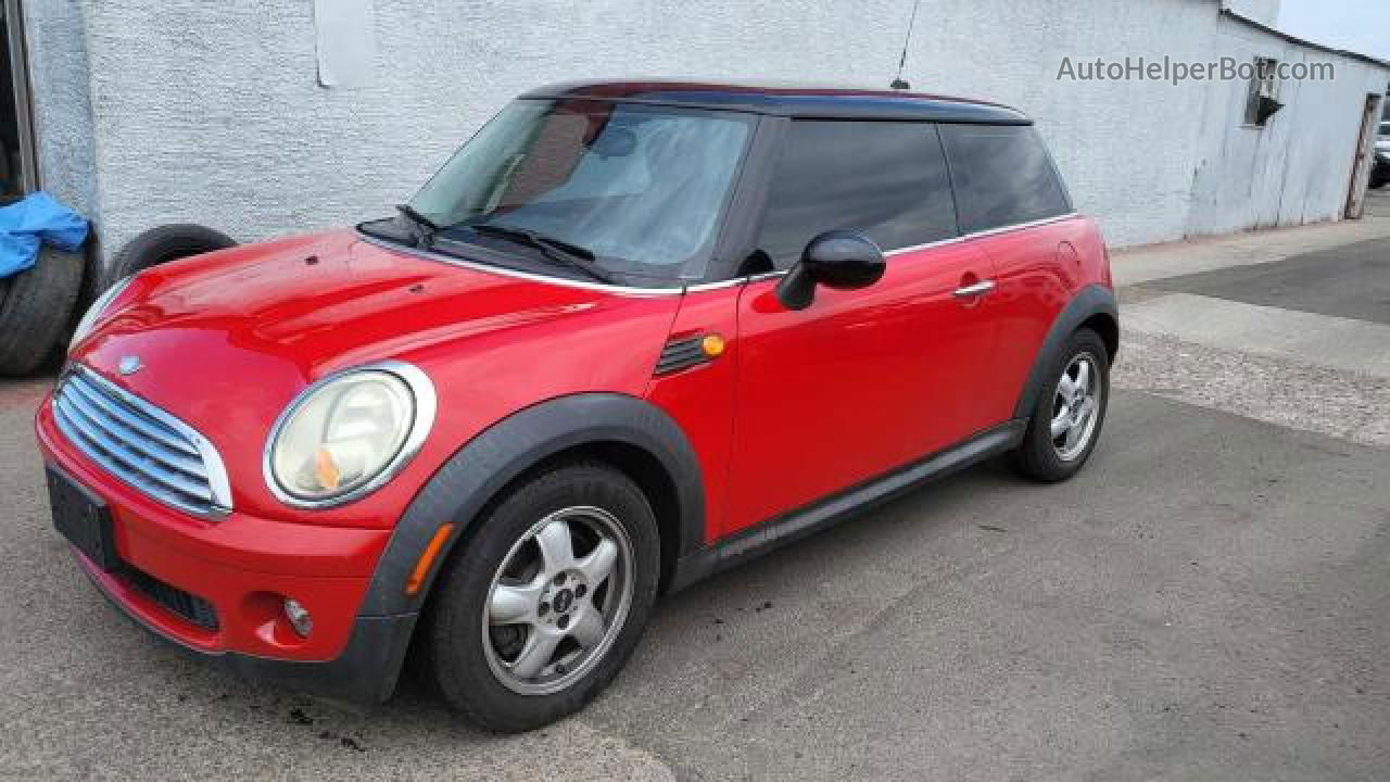 2007 Mini Cooper  Red vin: WMWMF33527TT56626