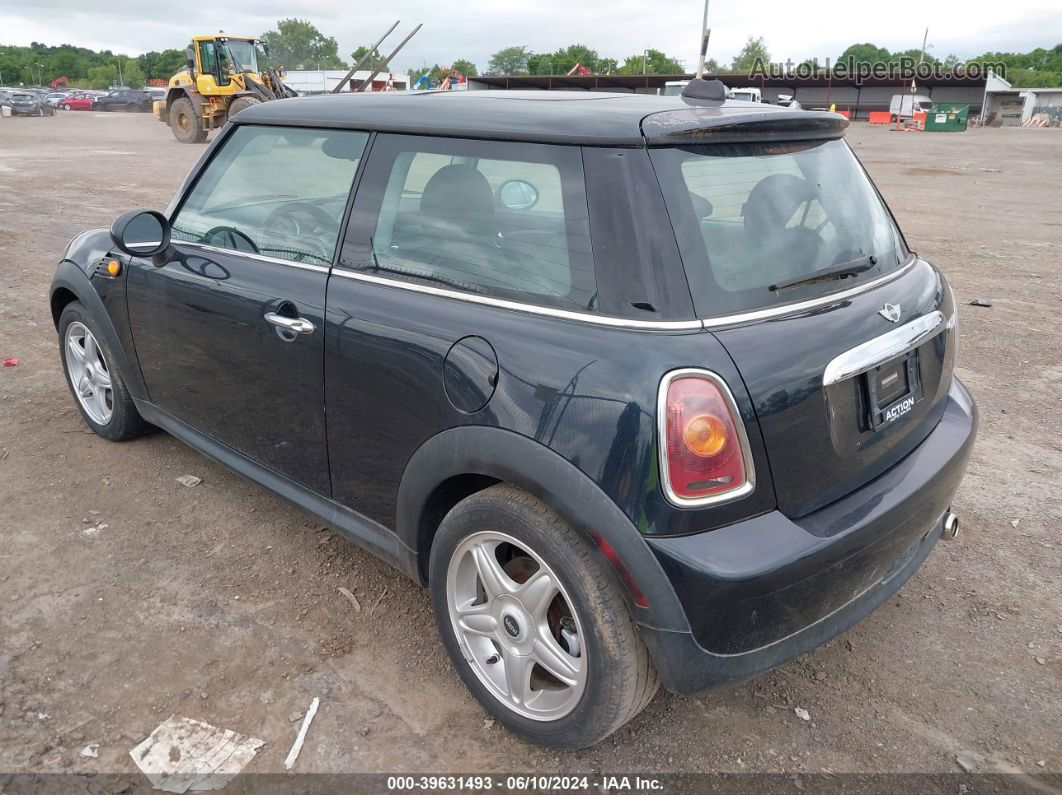 2007 Mini Cooper   Blue vin: WMWMF33547TT51489