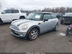 2007 Mini Cooper   Серебряный vin: WMWMF33547TU61989