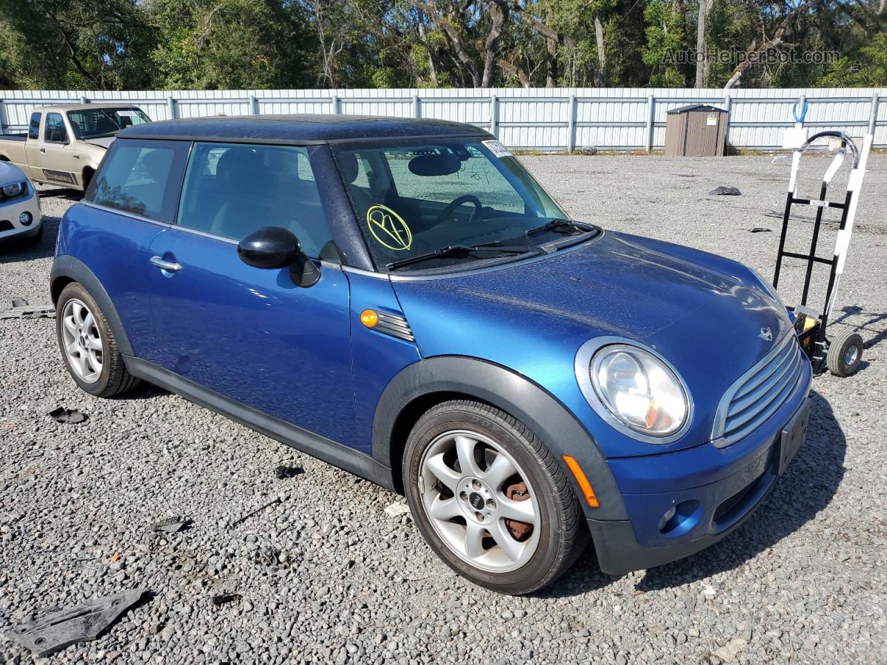 2007 Mini Cooper  Blue vin: WMWMF33557TL68642