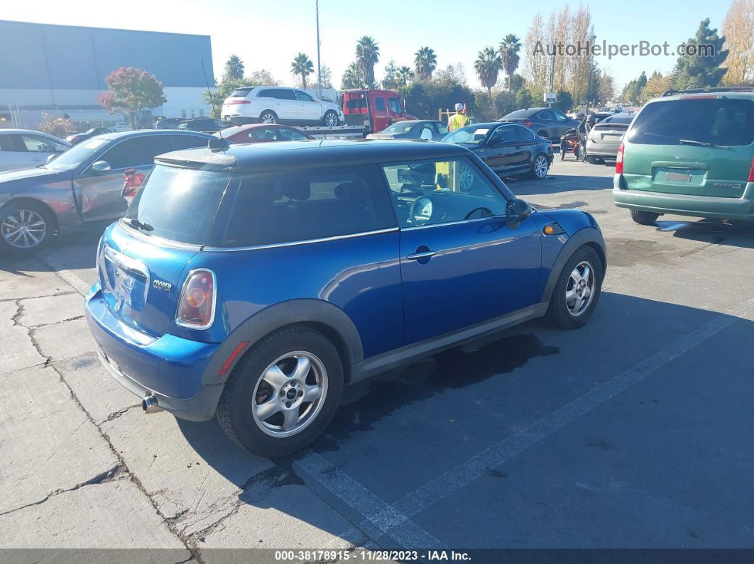 2007 Mini Cooper Синий vin: WMWMF33557TT53896