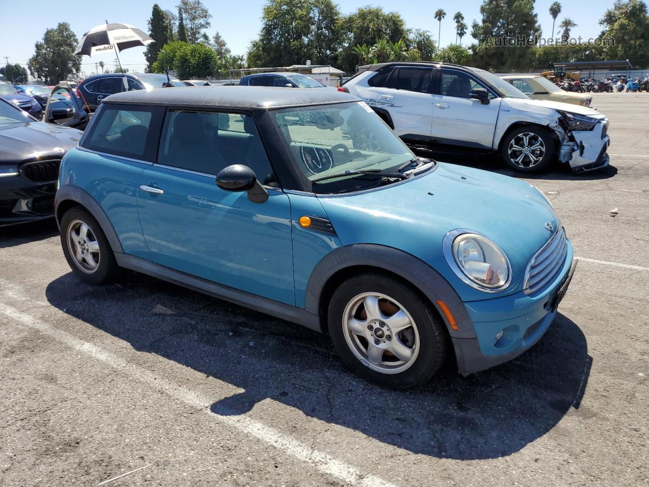 2007 Mini Cooper  Blue vin: WMWMF33557TT54644