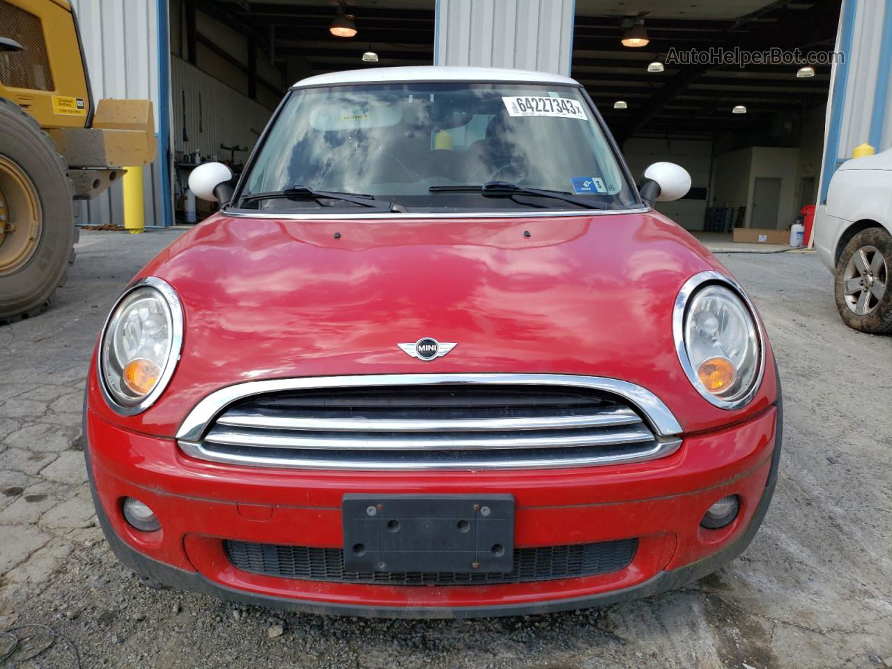 2007 Mini Cooper  Red vin: WMWMF33577TT51180