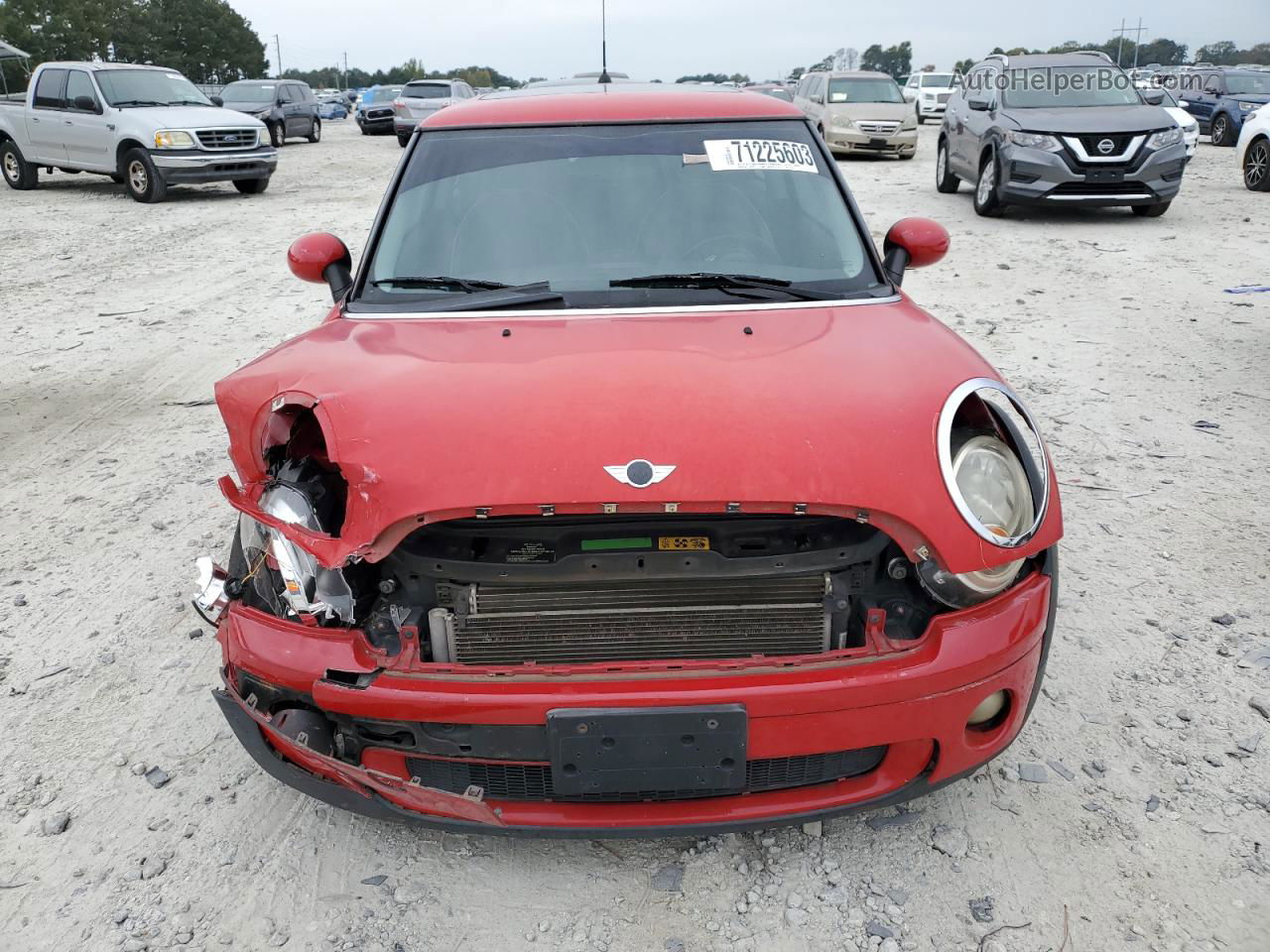 2007 Mini Cooper  Red vin: WMWMF33577TT52104