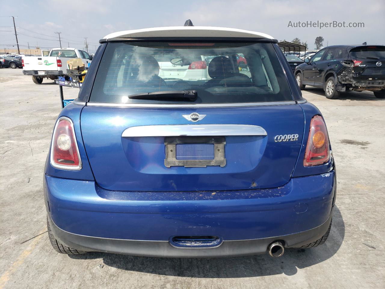 2007 Mini Cooper  Blue vin: WMWMF33577TT59098