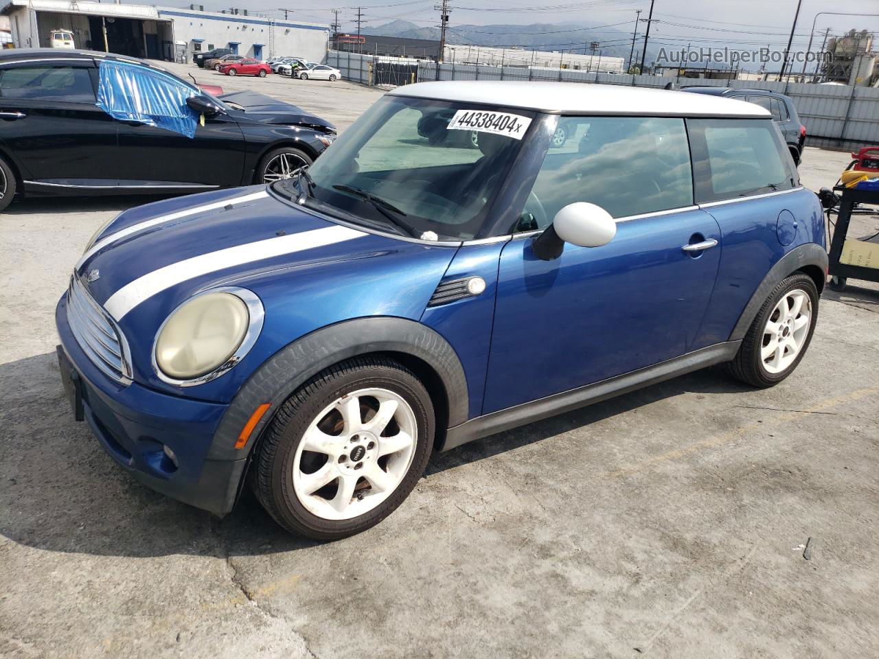 2007 Mini Cooper  Blue vin: WMWMF33577TT59098