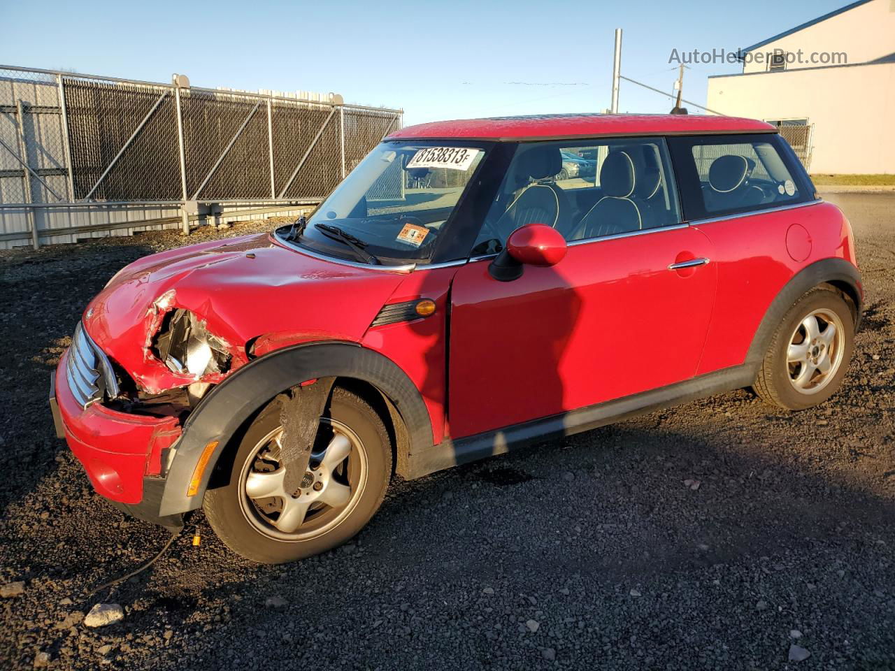 2007 Mini Cooper  Red vin: WMWMF33587TT50037