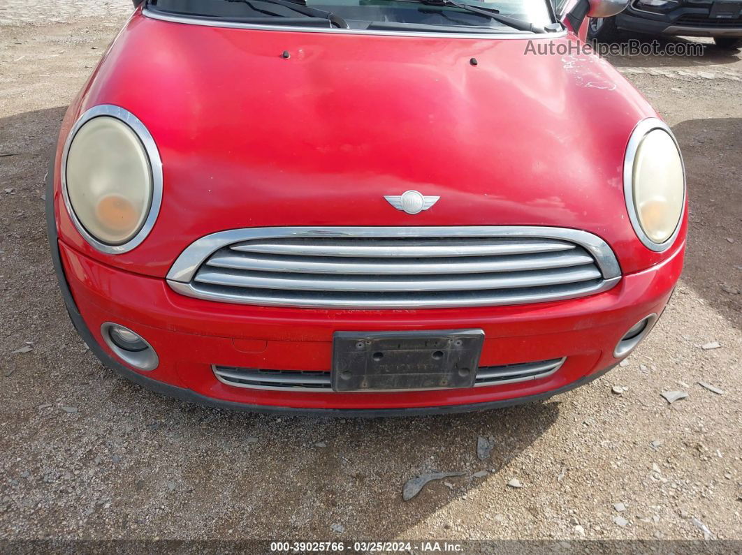 2007 Mini Cooper   Red vin: WMWMF33597TL77361