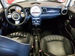 2007 Mini Cooper  Красный vin: WMWMF33597TL77876