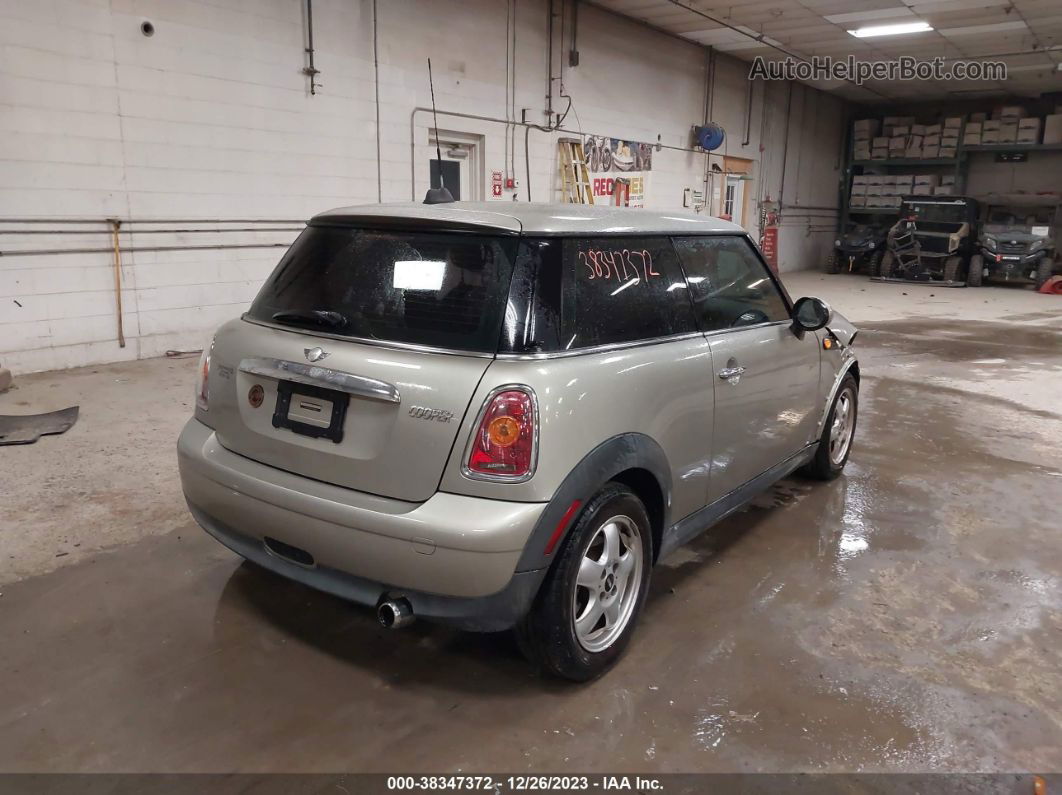 2007 Mini Cooper   Green vin: WMWMF33597TT50998