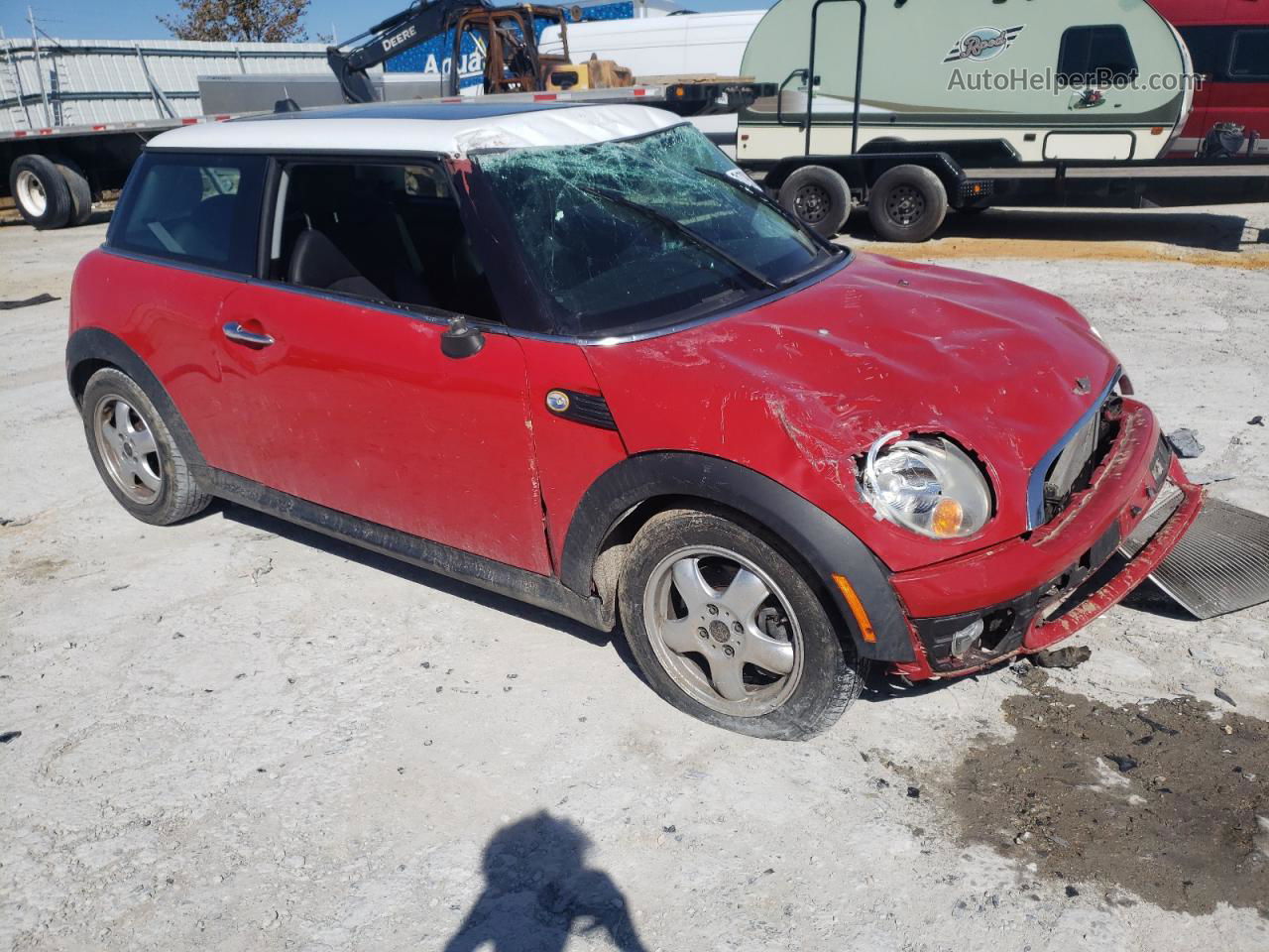 2007 Mini Cooper  Red vin: WMWMF33597TT53402