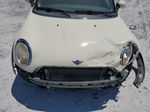 2007 Mini Cooper  White vin: WMWMF33597TT57496