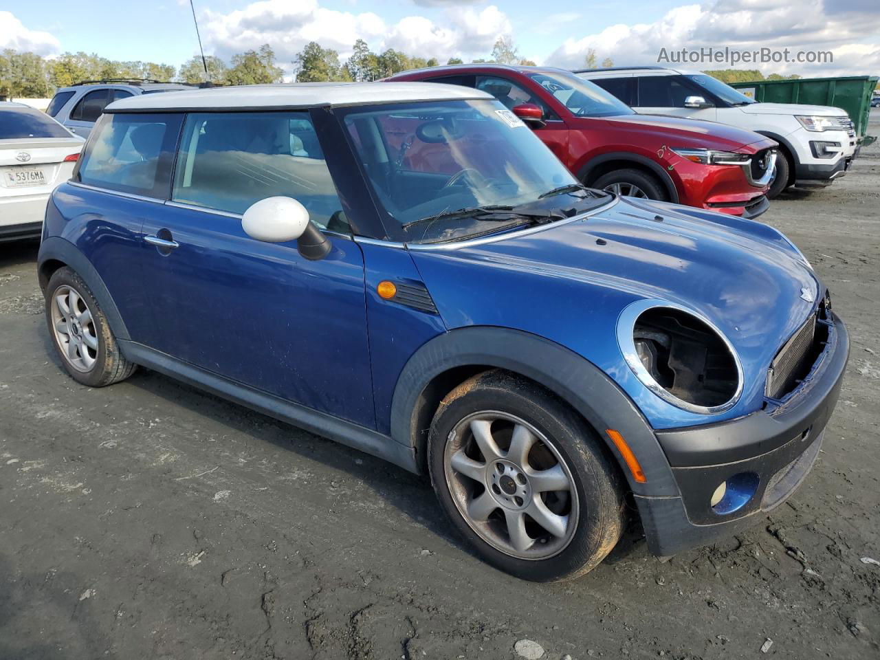 2007 Mini Cooper  Blue vin: WMWMF335X7TL68085