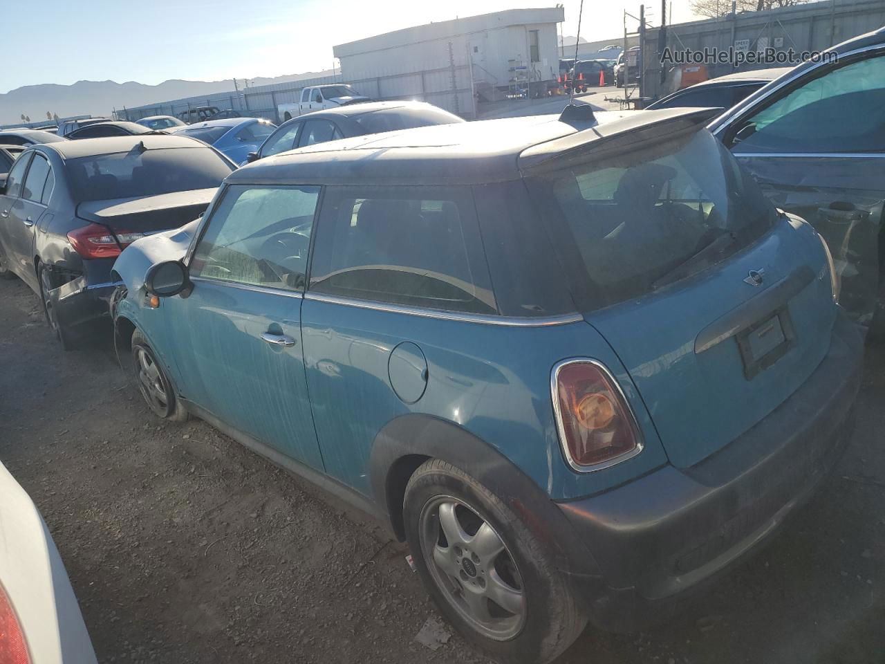 2007 Mini Cooper  Blue vin: WMWMF335X7TT56602