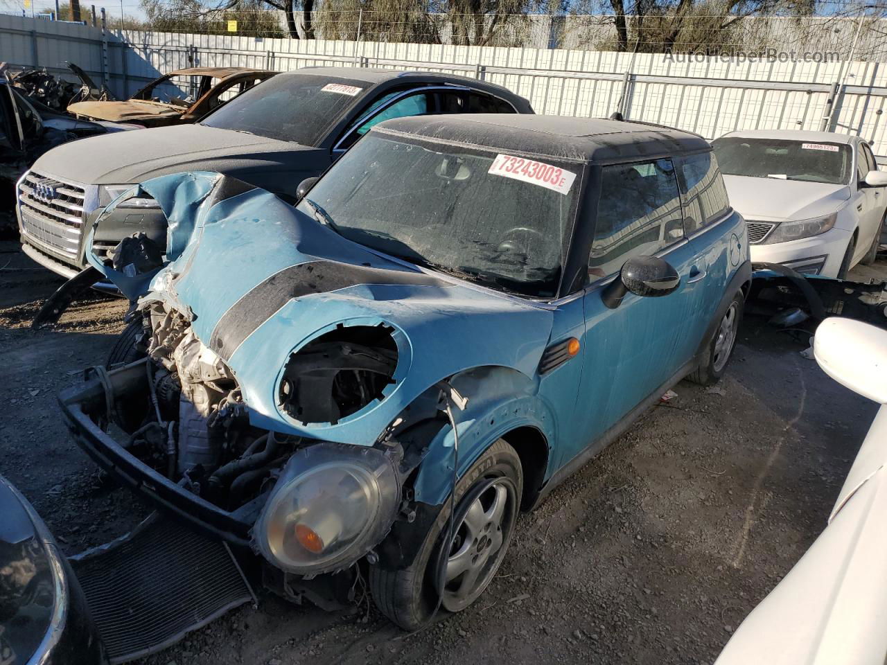 2007 Mini Cooper  Blue vin: WMWMF335X7TT56602