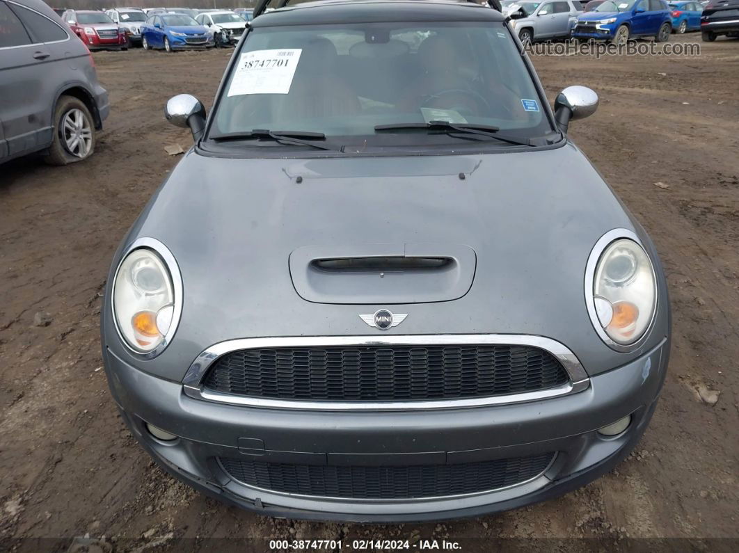 2007 Mini Cooper S   Silver vin: WMWMF73507TT80768