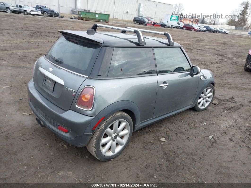 2007 Mini Cooper S   Silver vin: WMWMF73507TT80768