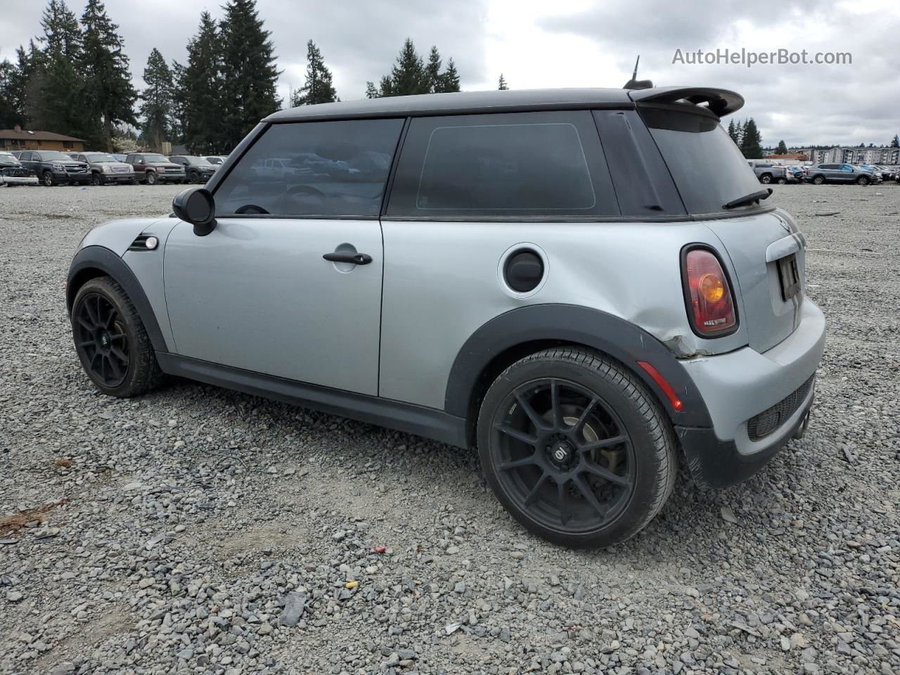 2007 Mini Cooper S Silver vin: WMWMF73517TL85025