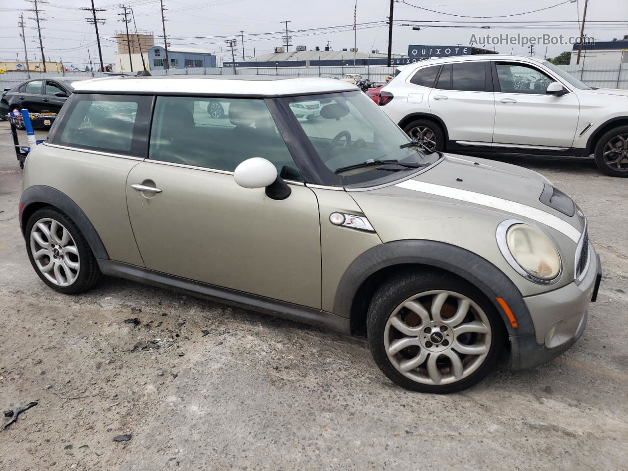 2007 Mini Cooper S Tan vin: WMWMF73517TL85381